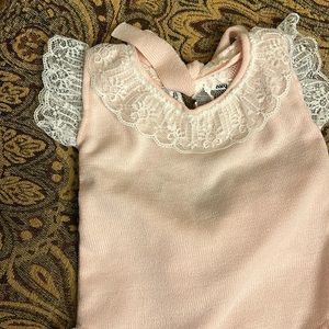 Pink lace romper. Photo prop with bonnet